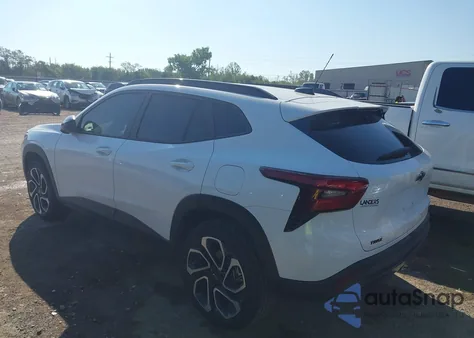 2025 Chevrolet Trax Fwd 2Rs z USA, uszkodzony, nr VIN KL77LJEP3SC268332